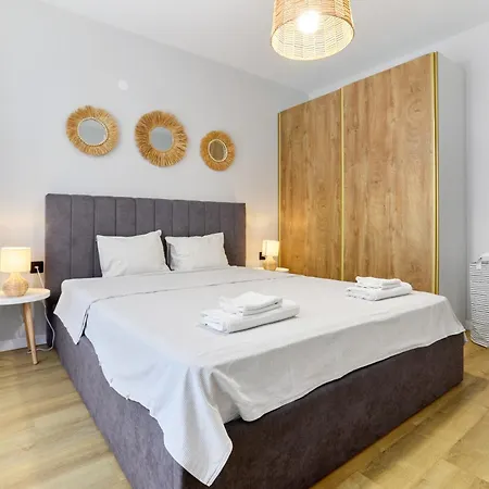 Daire Modern Family Near The Beach, Free Parking *