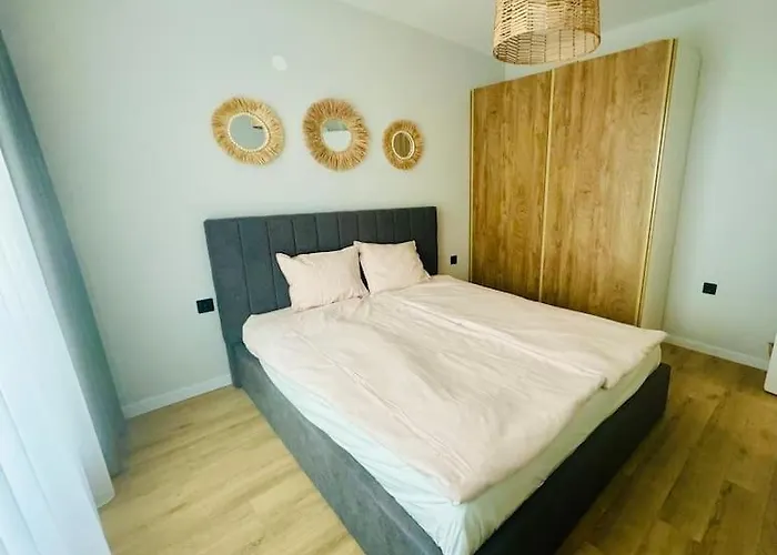 South Приморско